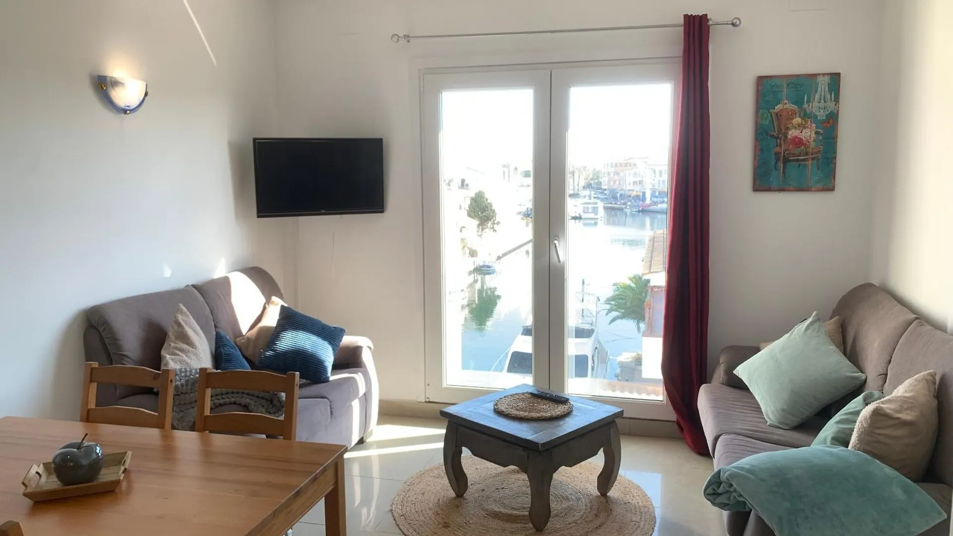 Waterside Apartment - Two Bedroom Empuriabrava