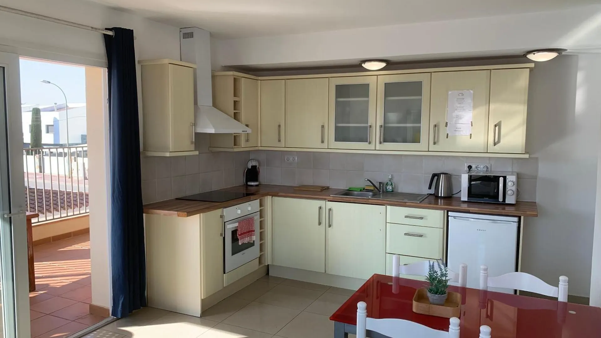 Waterside Apartment - Two Bedroom Empuriabrava