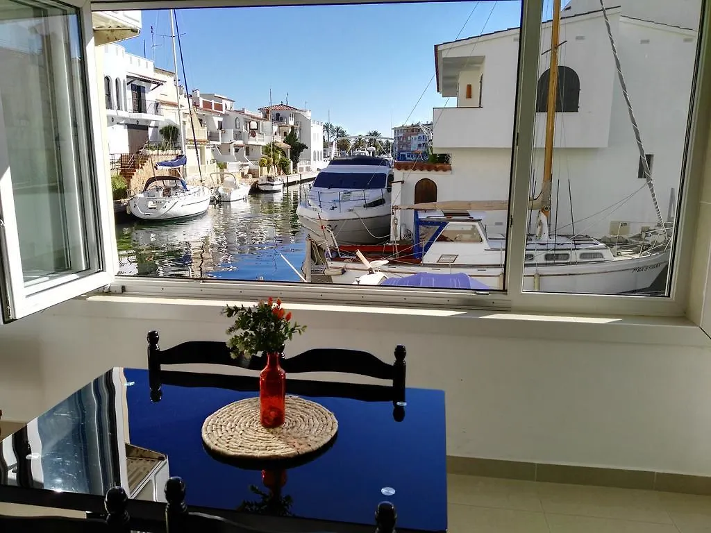 Waterside Apartment - Two Bedroom location
